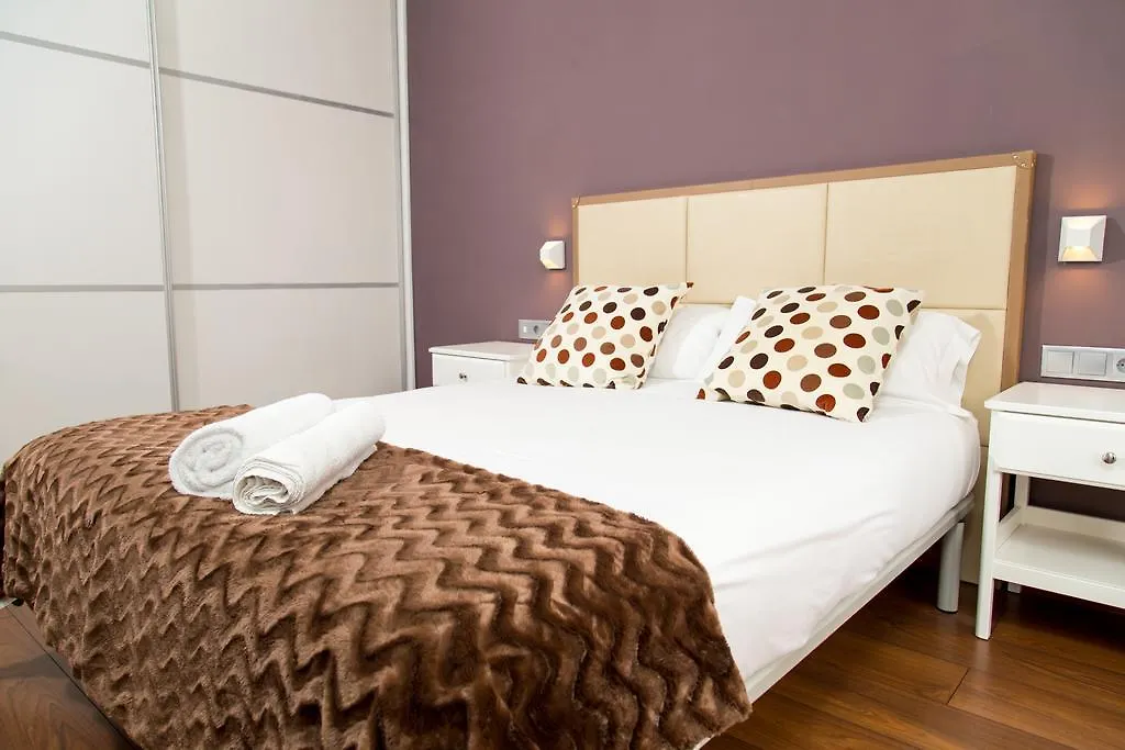 Daire Autentic Eixample Barselona İspanya